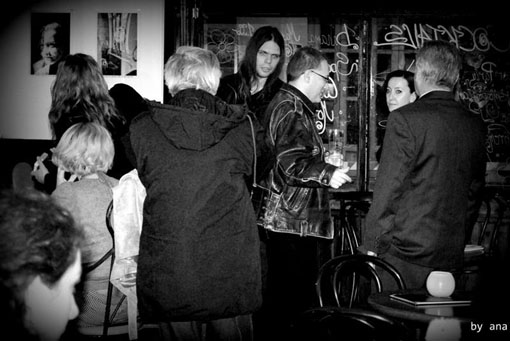 View larger image View larger image