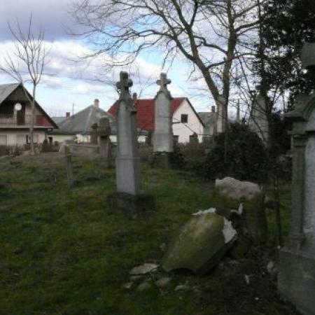 View larger image View larger image